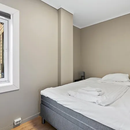 Ny Sentral Og Moderne Leilighet Кристиансанд Экстерьер фото