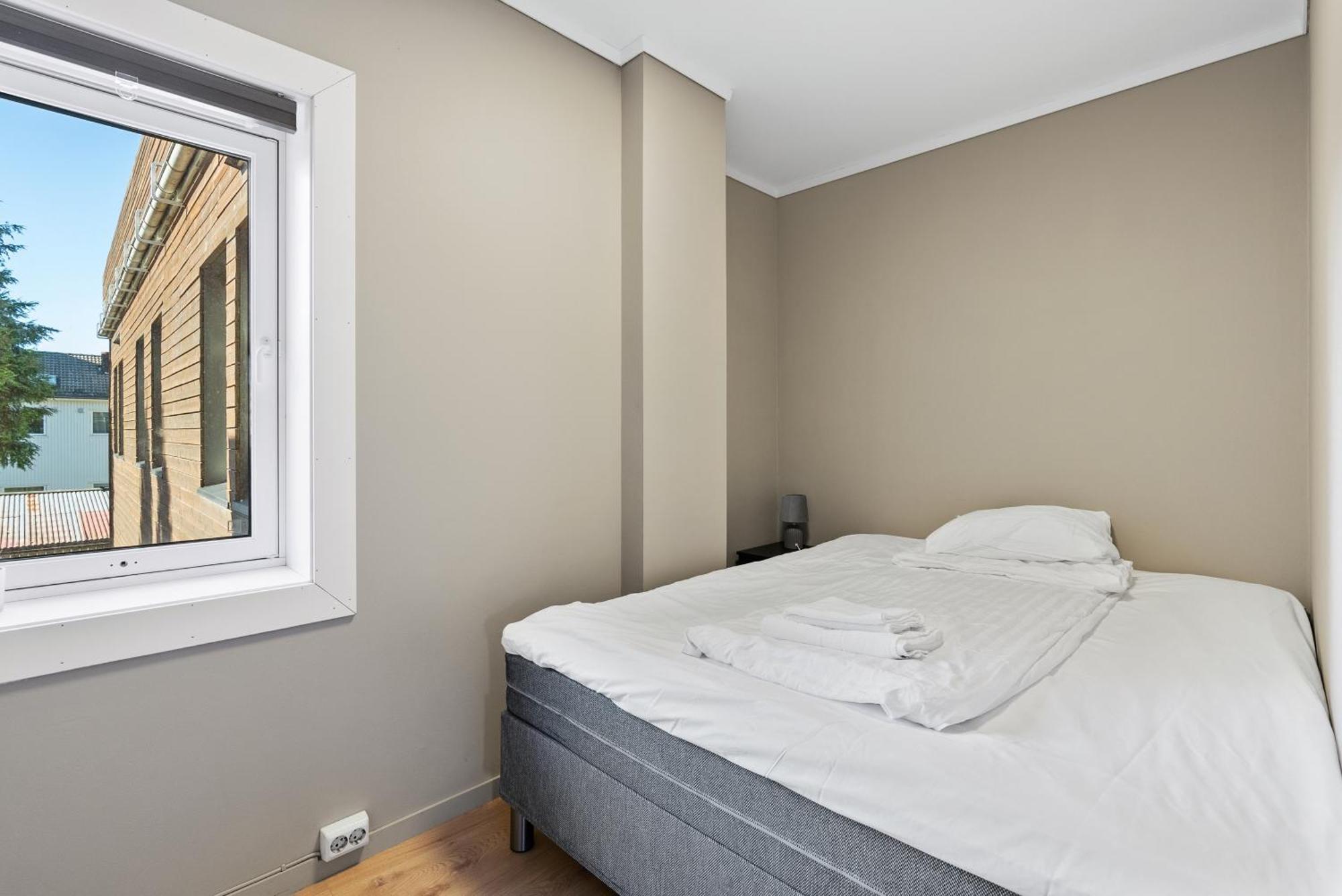 Ny Sentral Og Moderne Apartment